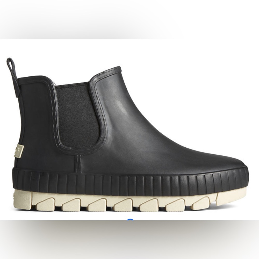 Sperry~Torrent Chelsea Black~size 6 M